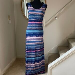 Tribal “Water” Tank Style Maxi Dress in blues and pink Stripes Size Medium NWT